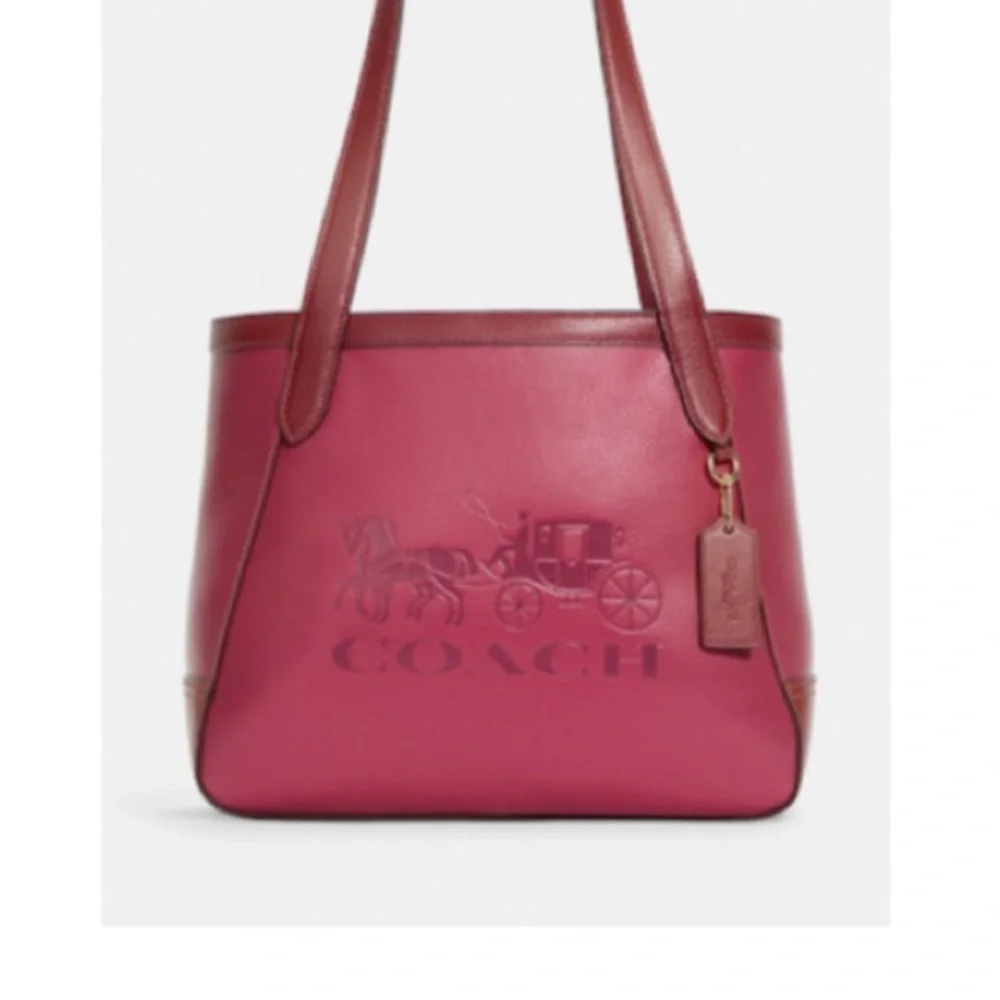 REDDISH VIOLET GOLD ACCENT COLOR BLOCK HORSE & CARRIAGE TOTE